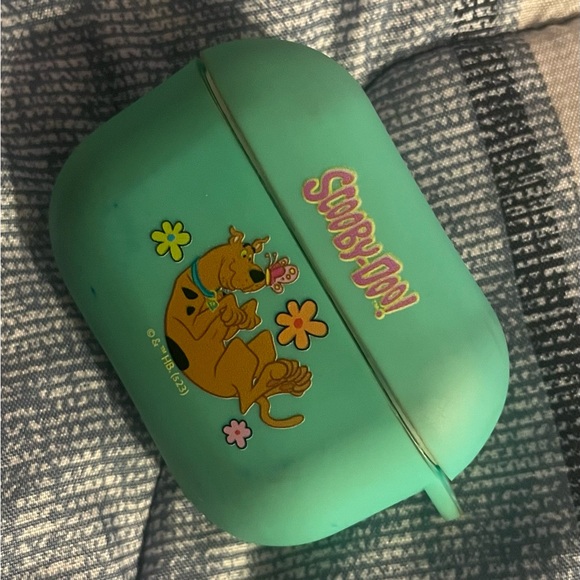 AirPod Pros Gen 2 - Picture 4 of 4